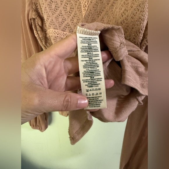 Free People Pink Pleated Smocked Blouse Size M - Picture 7 of 9